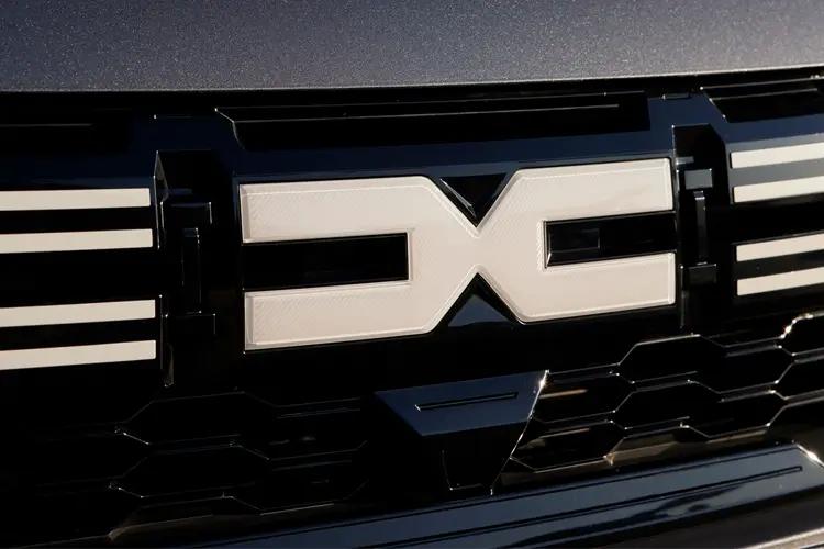 3083016 1.0 TCe Expression 5dr
